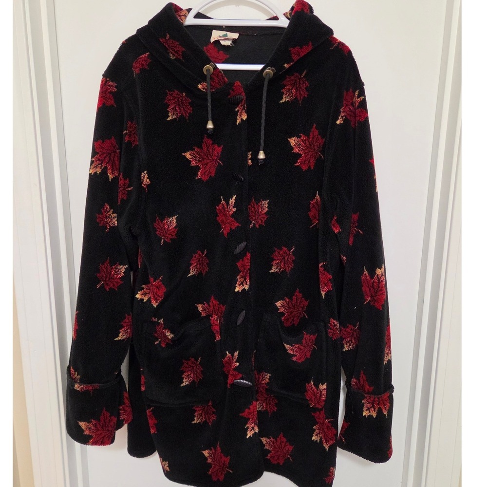 Quality Goods Canada Maple Leaf Fleece Hooded Toggle Coat Black Red Large